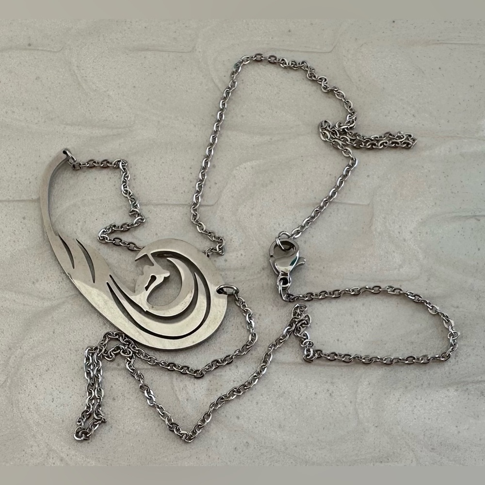 Stainless Steel Surfer Necklace Ocean Wave Scene - Picture 3 of 9
